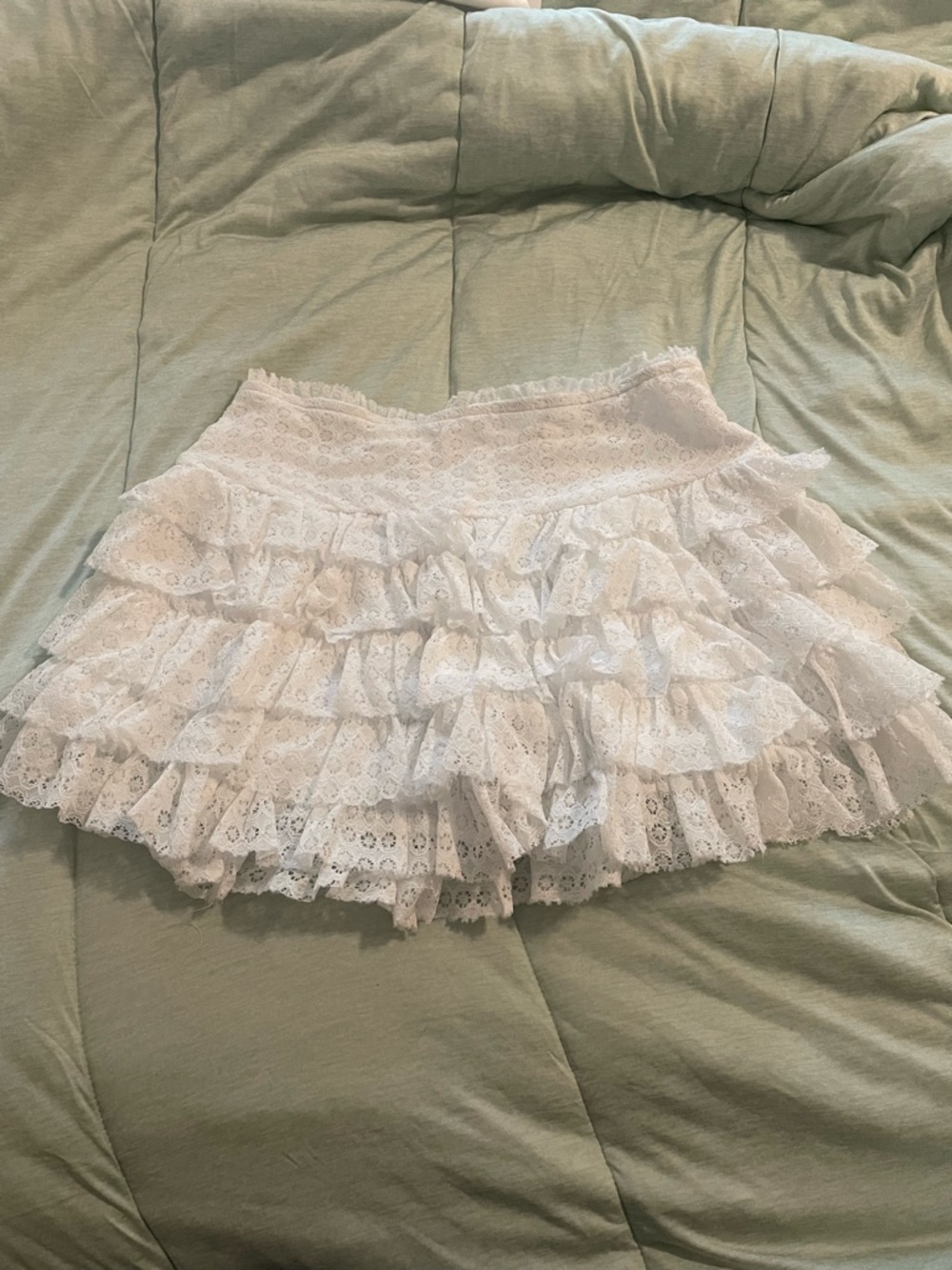 American Eagle Outfitters White Lace Ruffle Mini Skirt